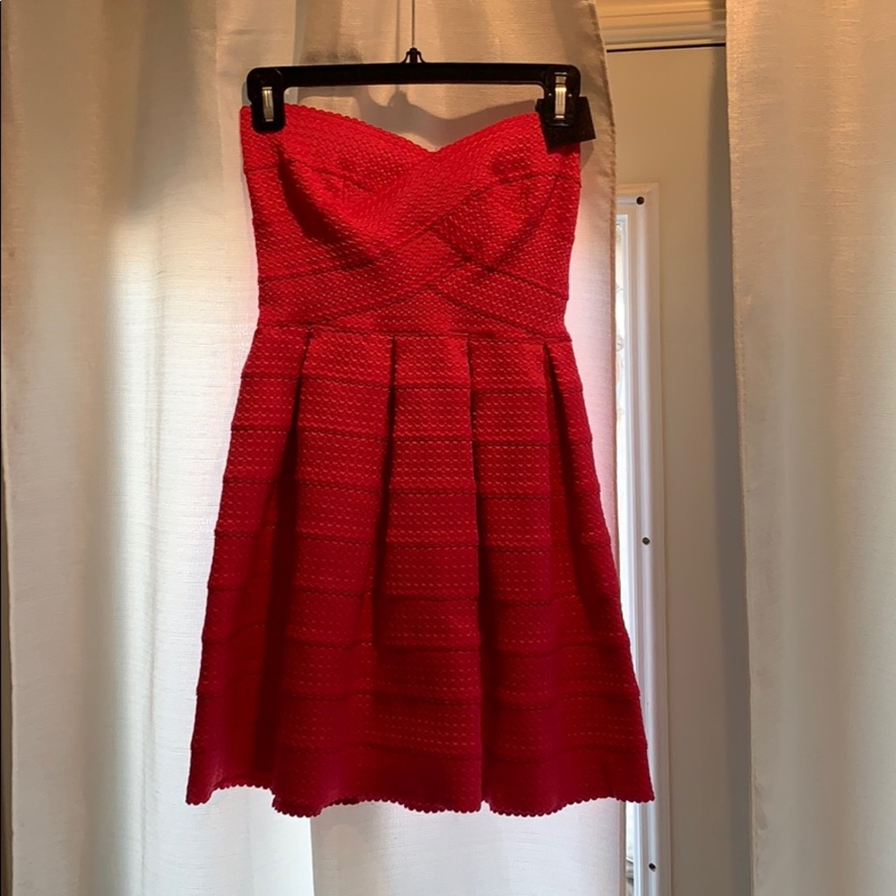 Women’s dress